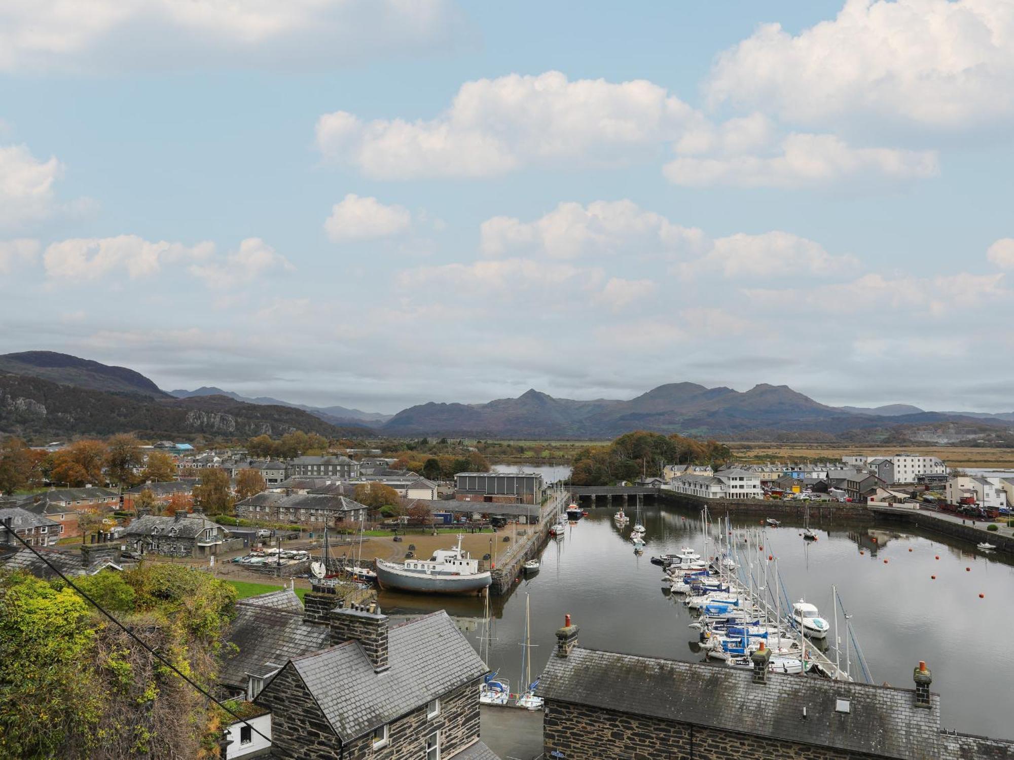 Cornhill Courtyard Apartment Porthmadog Exterior photo